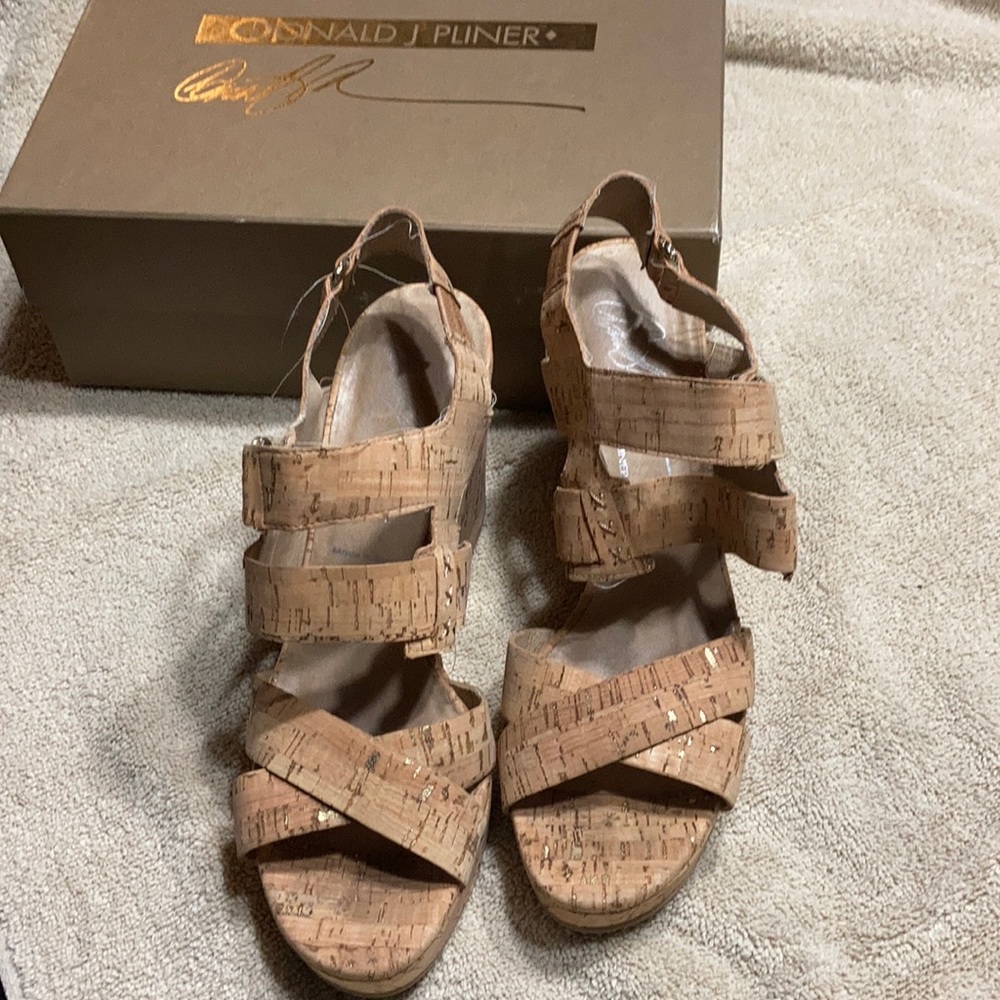 Donal J Pliner shoes